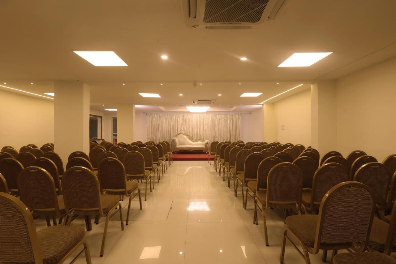 Grand Regency Rajajinagar, Iskcon Temple - Wtc Bangalore Exterior foto